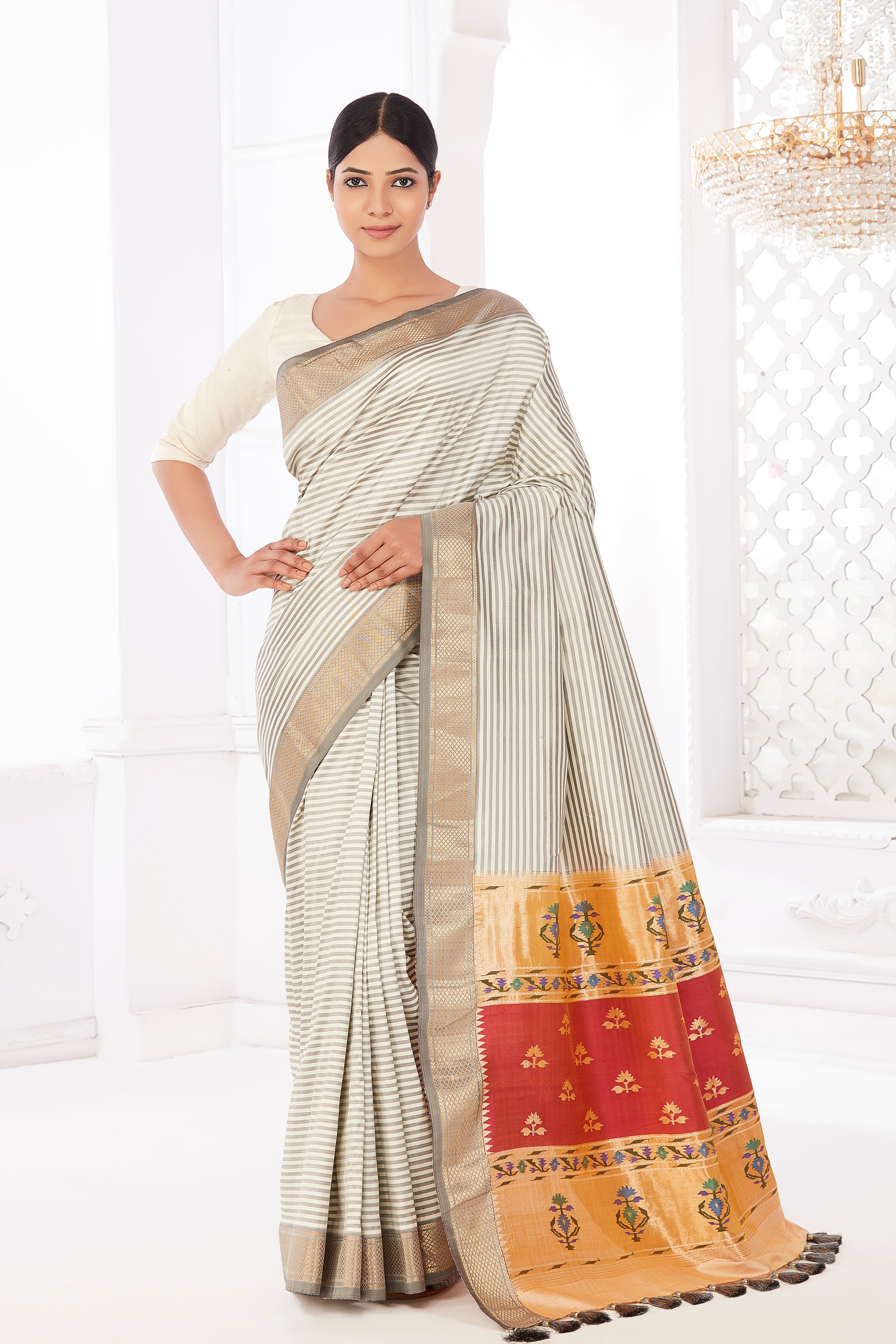 Graceful Zari Paithani