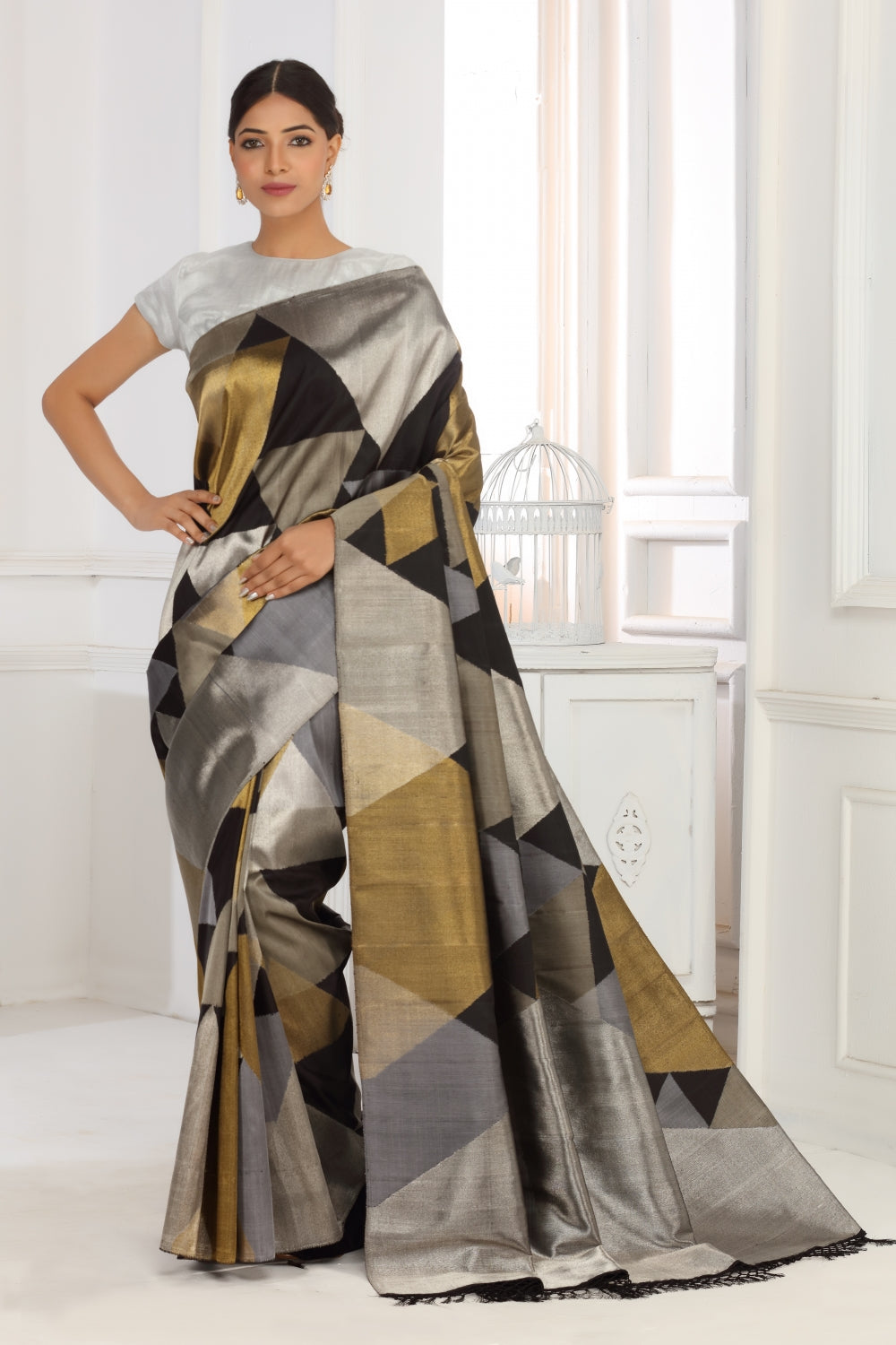 Drape yourself in a masterpiece Devam