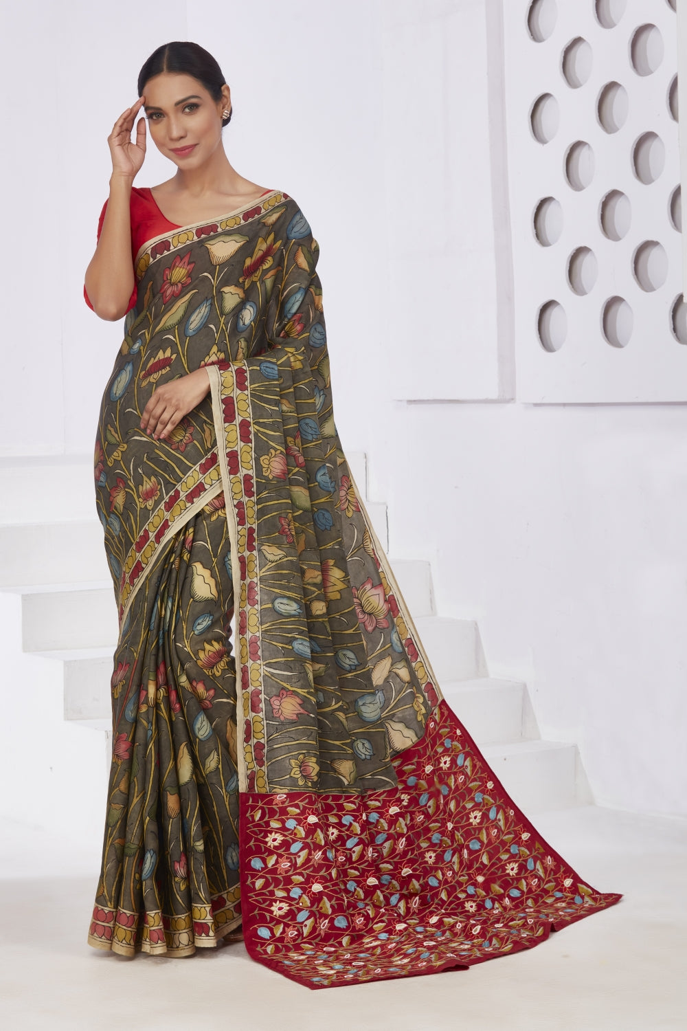 Kalamkari with a Contrast Devam