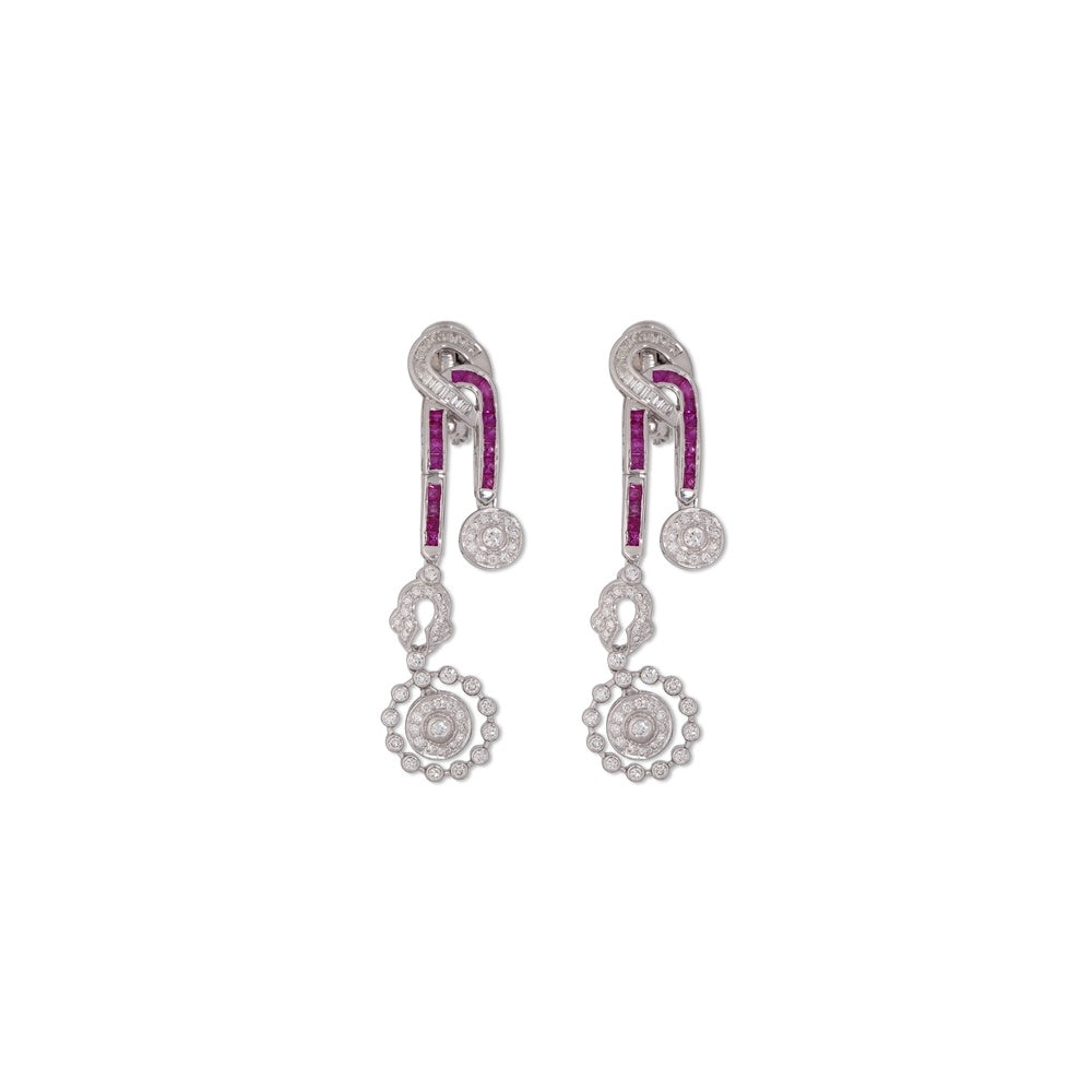 Ribbons of Luxury Earrings Devam