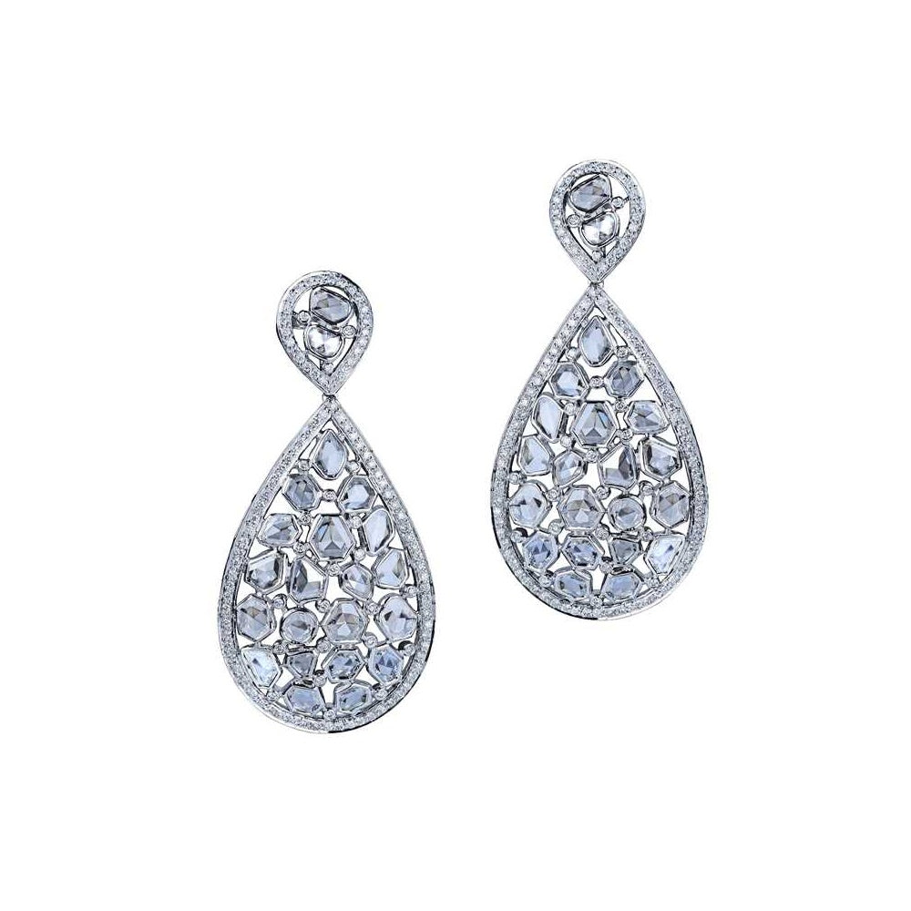 "Winter Rose Petals" Earrings Devam