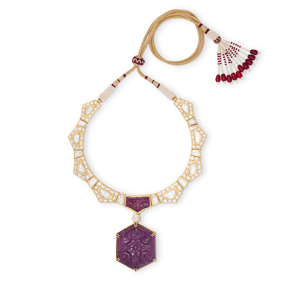 Heaven Carved Ruby Necklace Set Devam