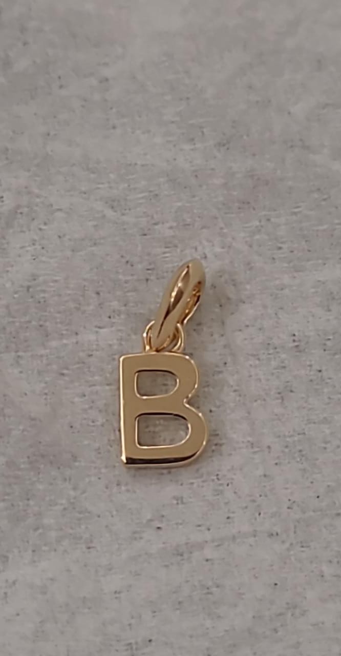 The Initials Pendant - Plain Gold "B"