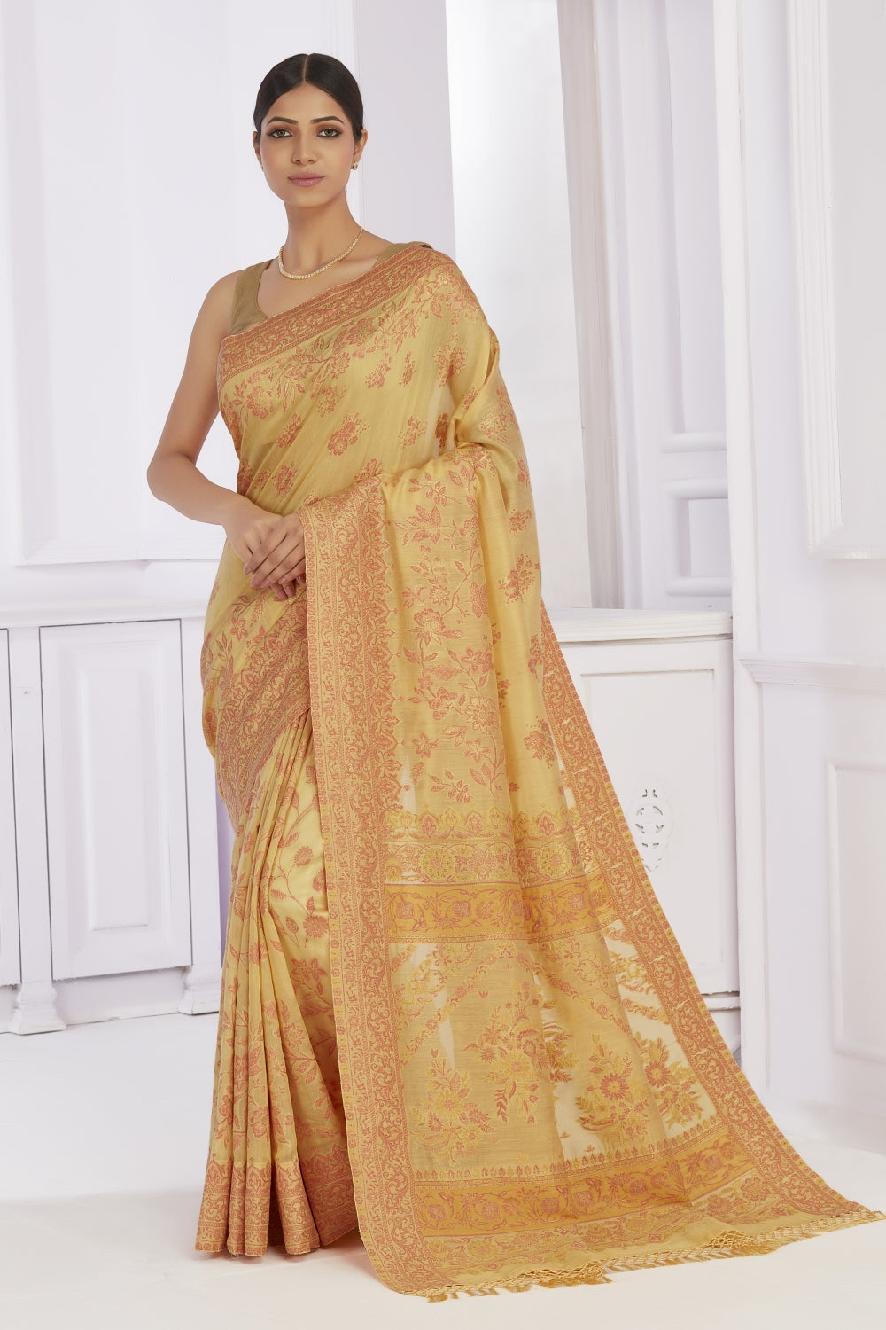 As Rich As Yellow Saffron Devam