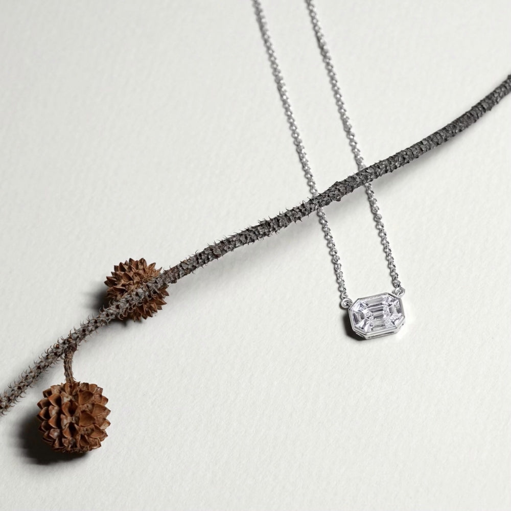 Interwoven diamond necklace deals